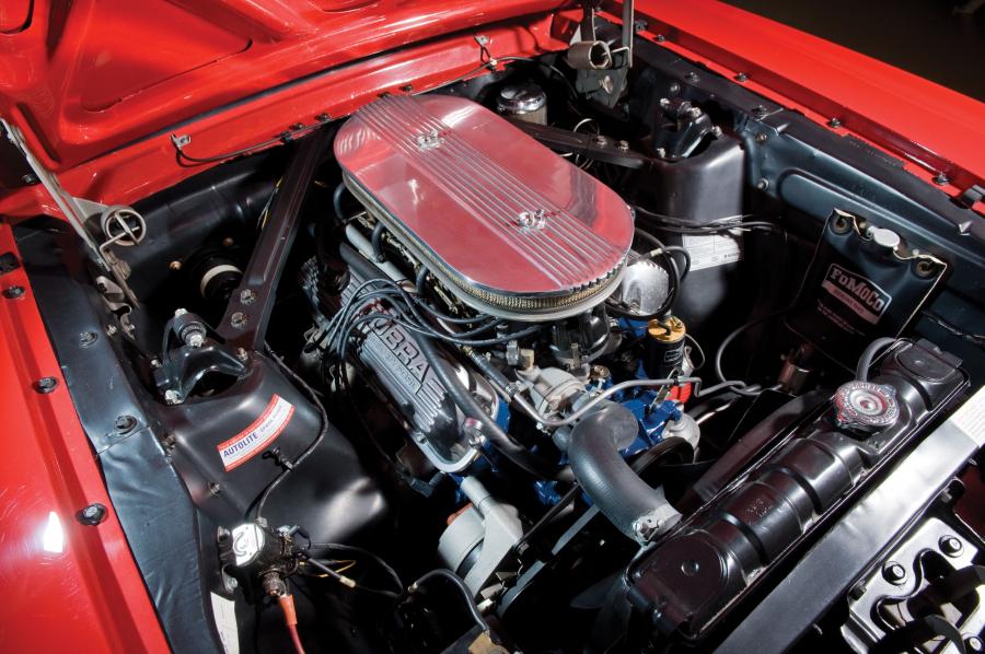  Ford Mustang GT K-Code Fastback 1966 года  (фото 5 из 6)